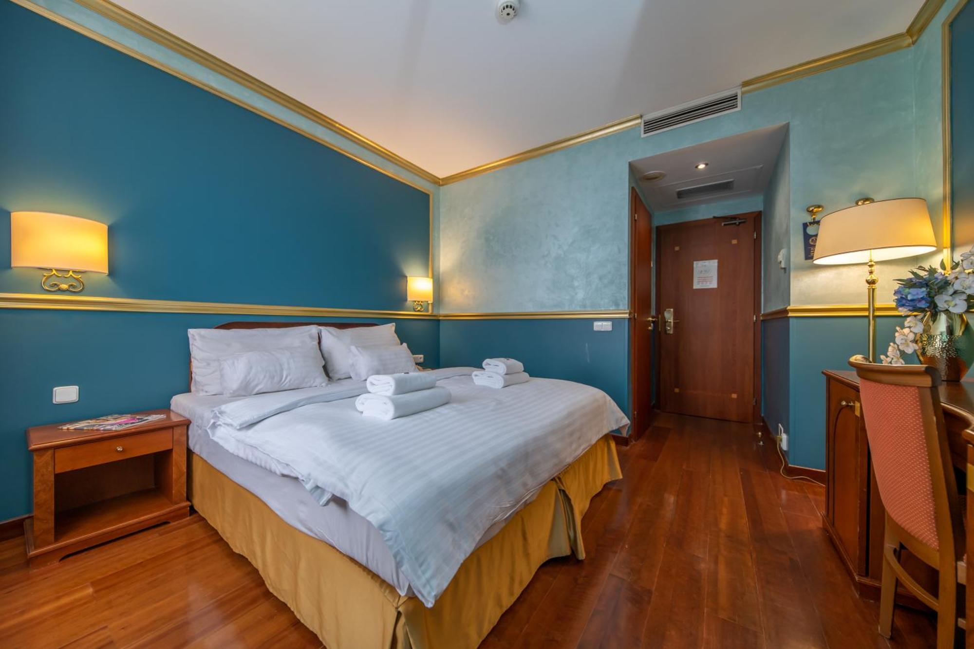 Hotel Kinsky Fountain Praag
